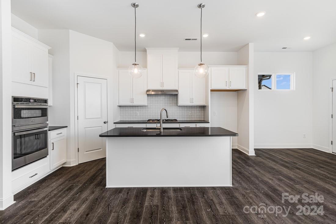 The Ridge at Sugar Creek - Residential