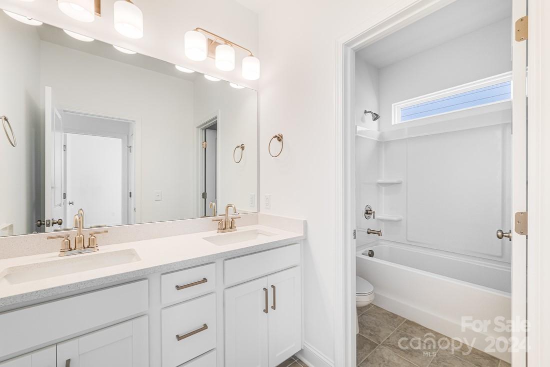 The Ridge at Sugar Creek - Residential