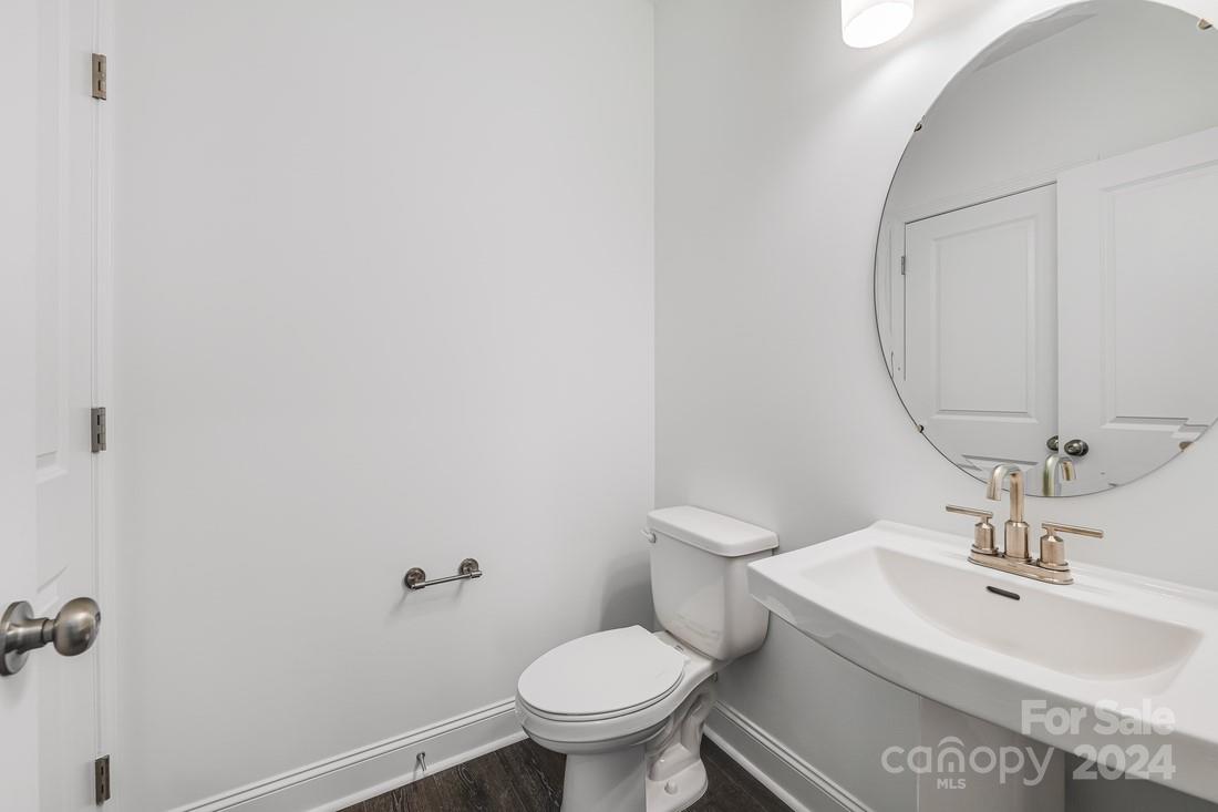 The Ridge at Sugar Creek - Residential