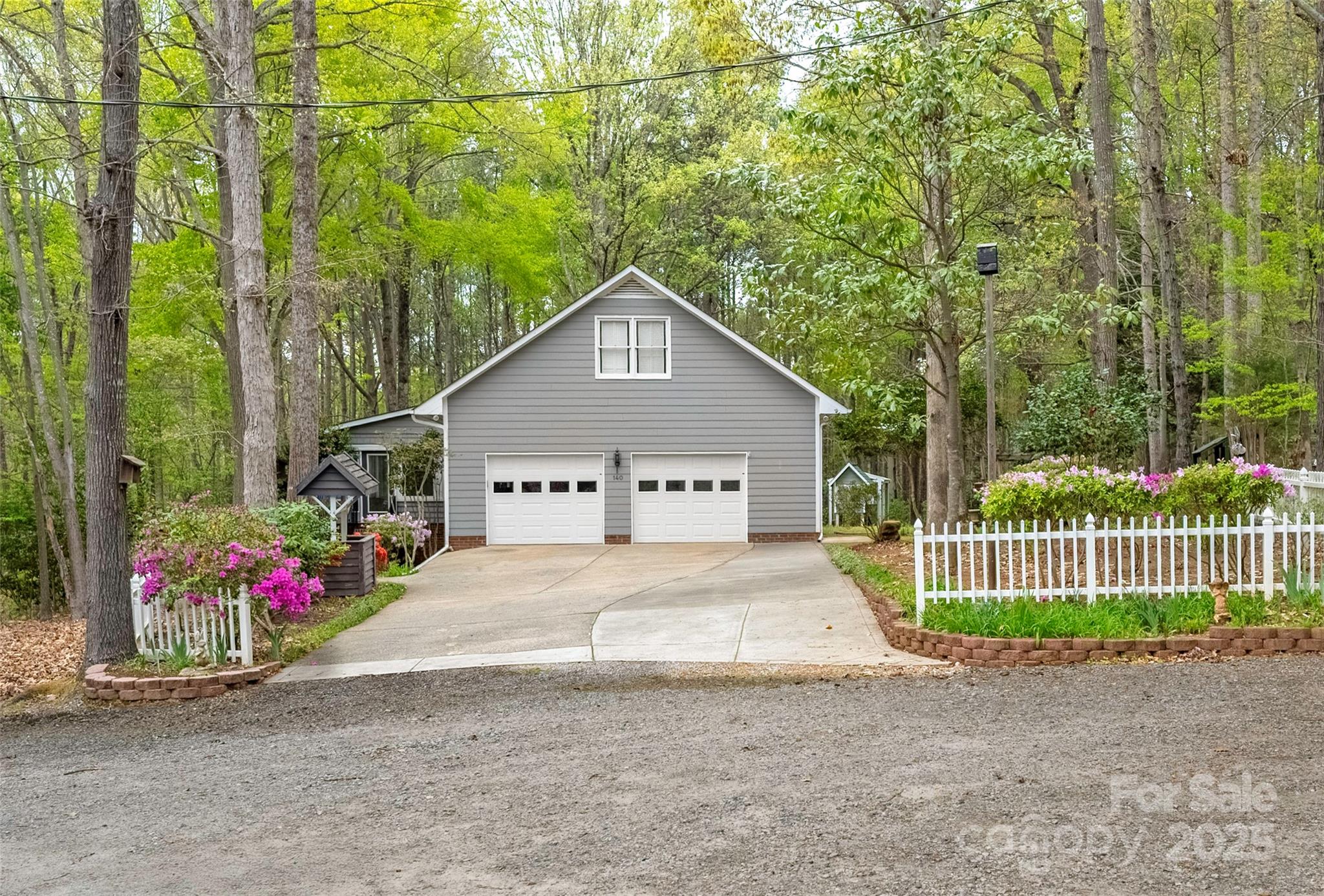 140 Rustic Way Lane
