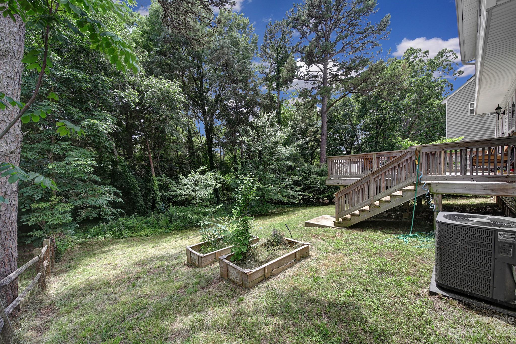 Hollythorn - Residential