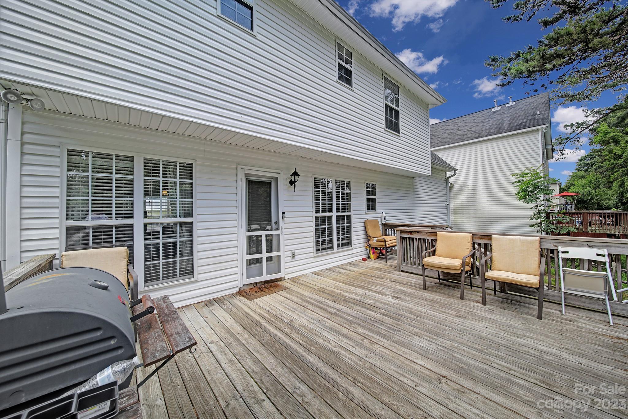 Hollythorn - Residential