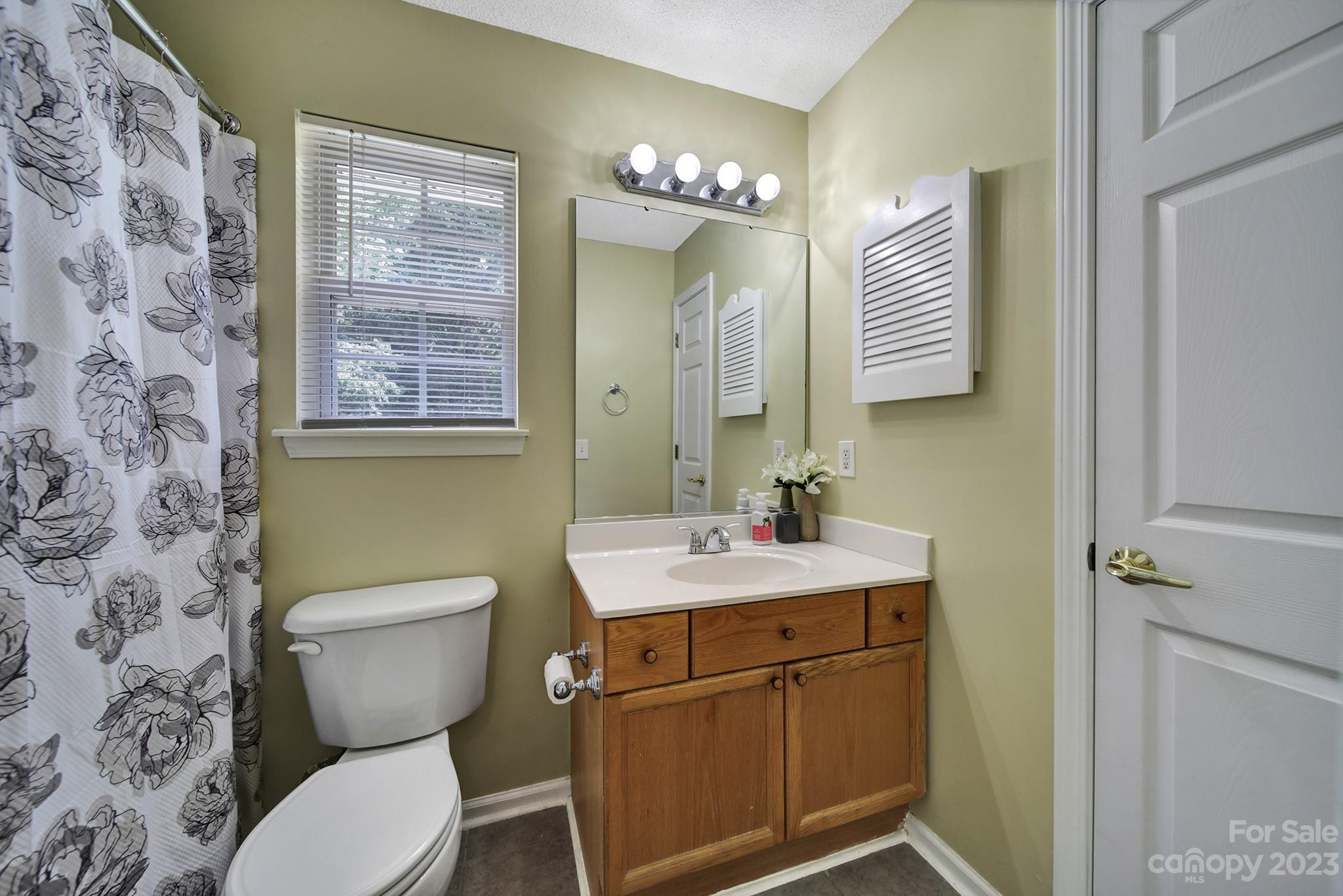 Hollythorn - Residential