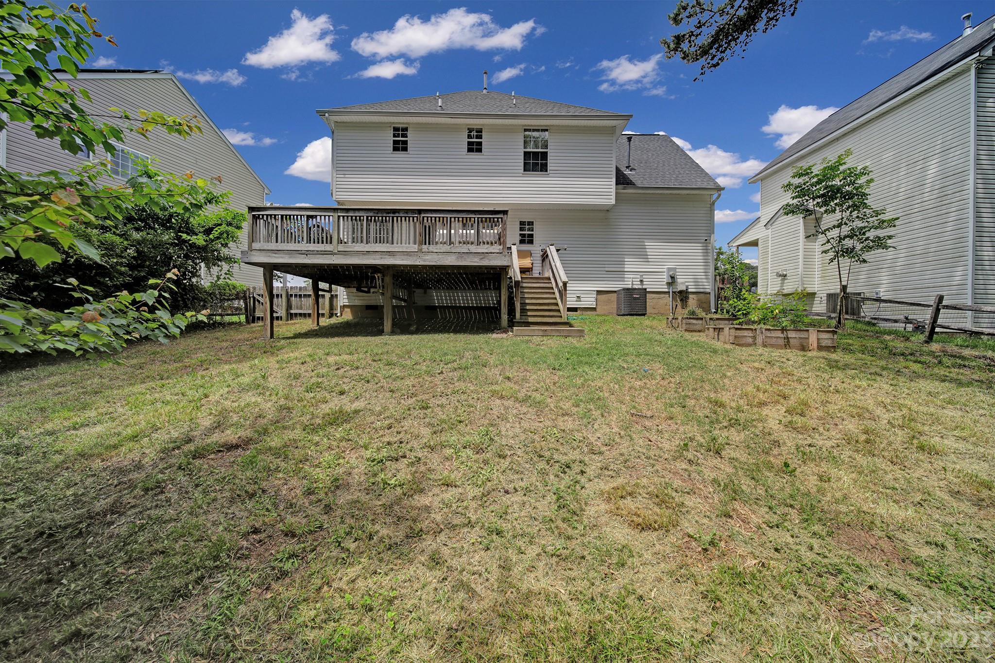 Hollythorn - Residential