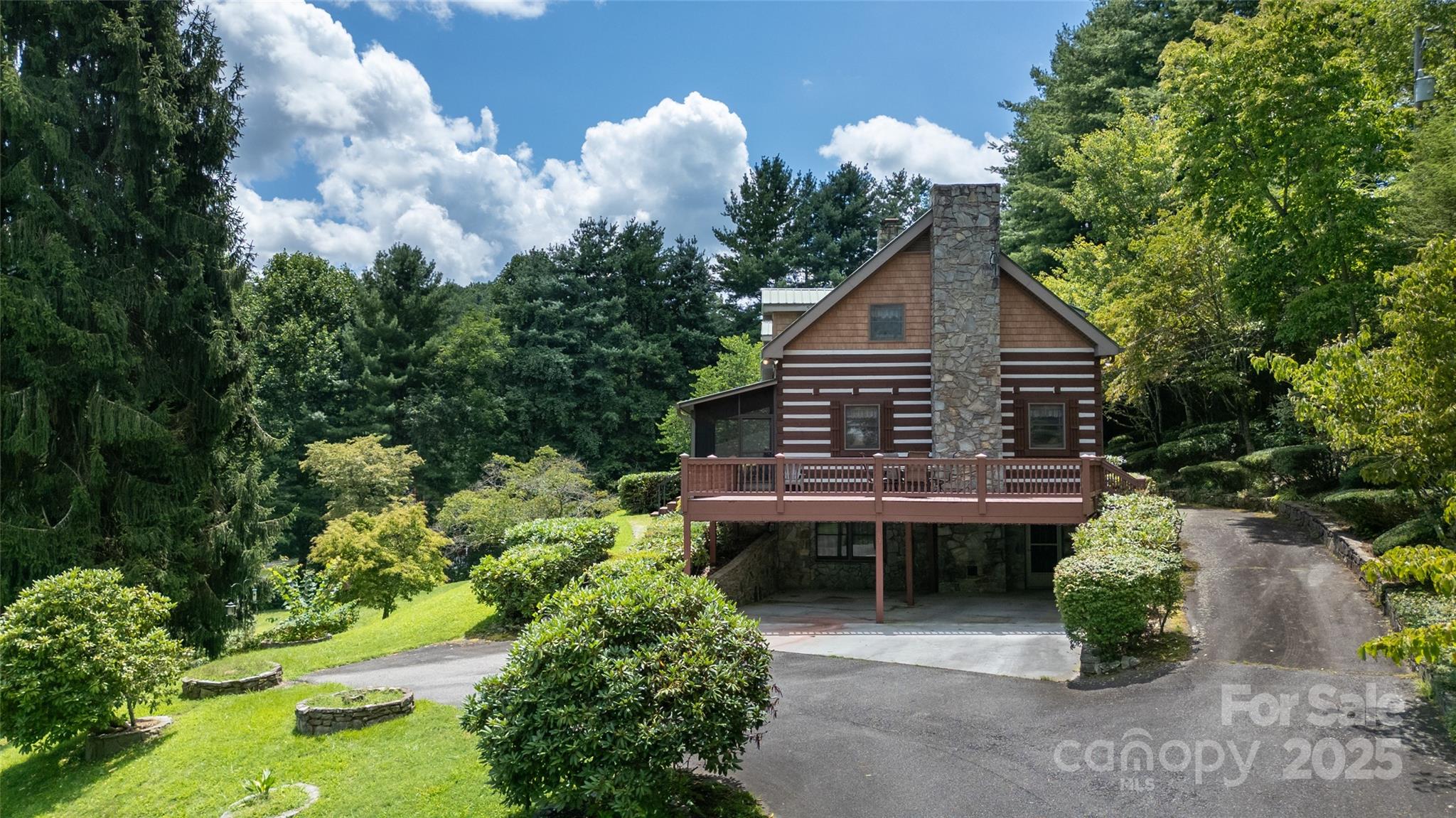 83 Daybreak Ridge