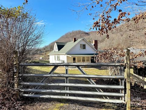 A home in Clyde