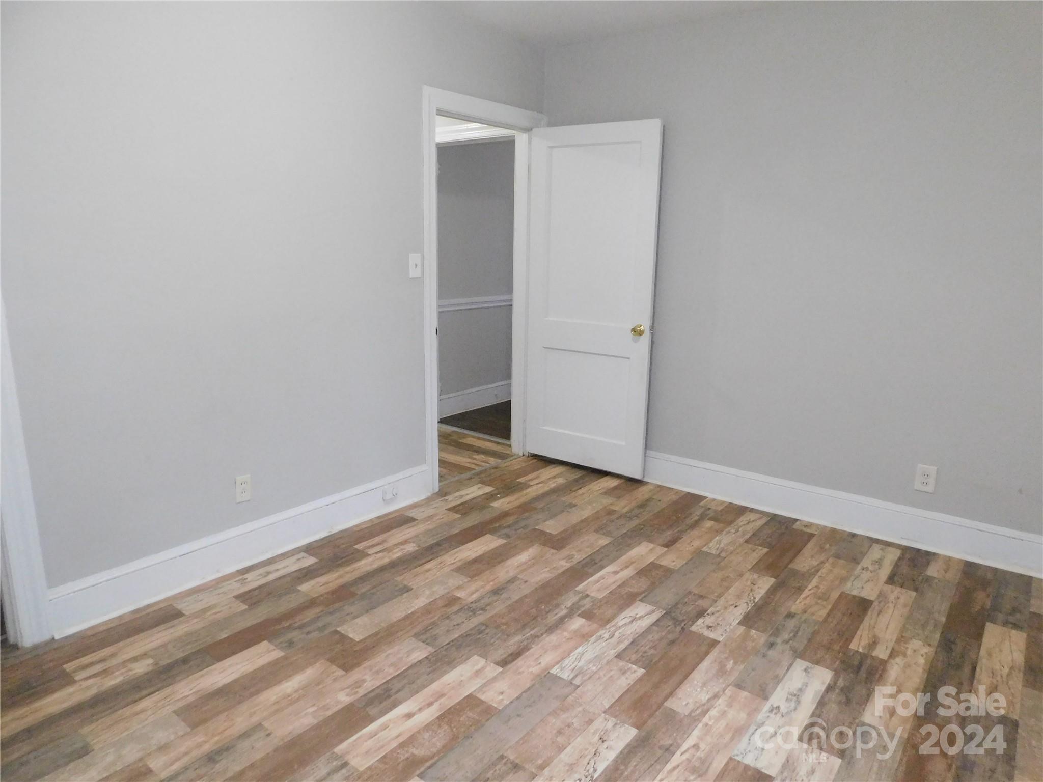 none - Residential Income