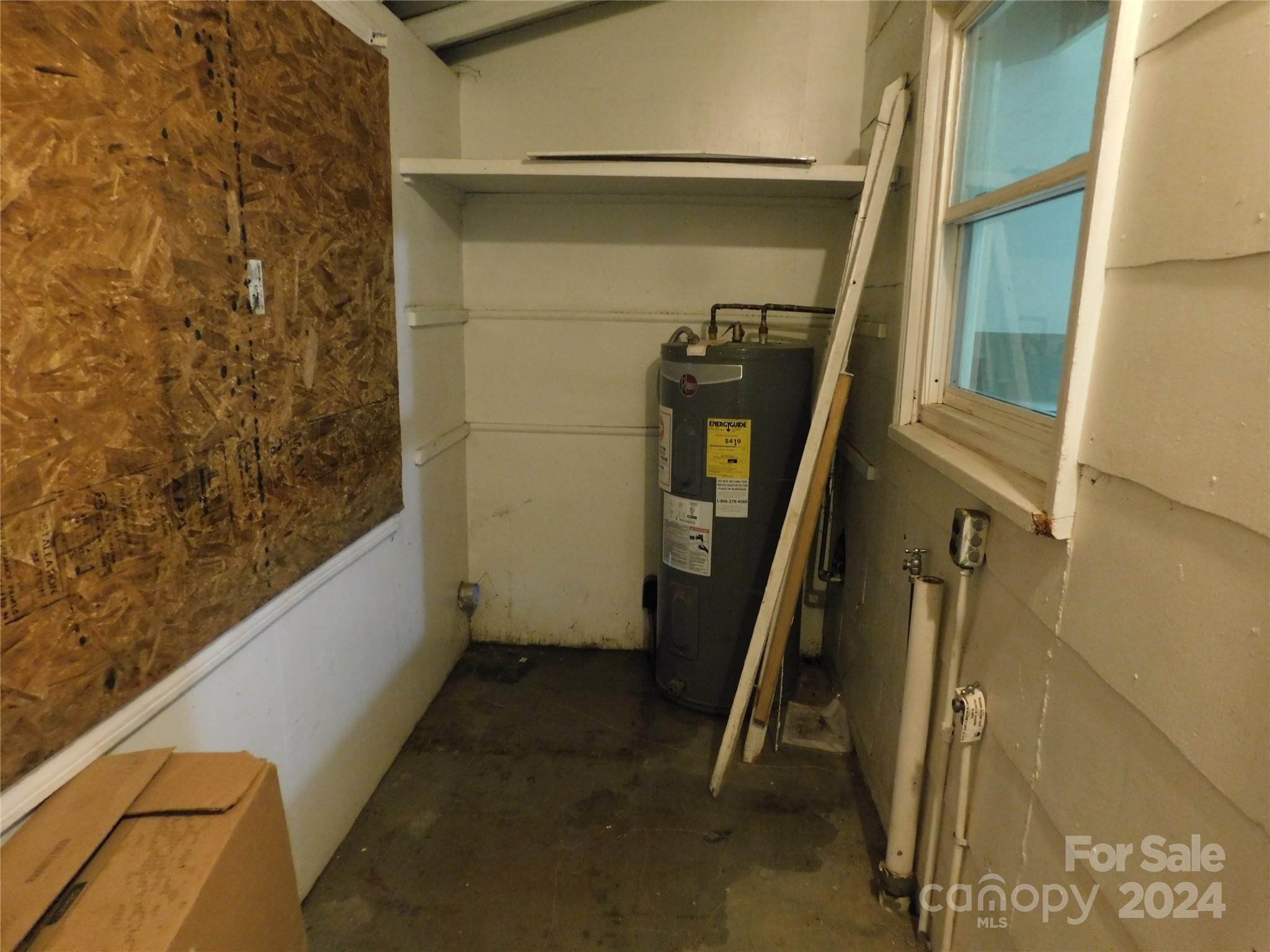 none - Residential Income