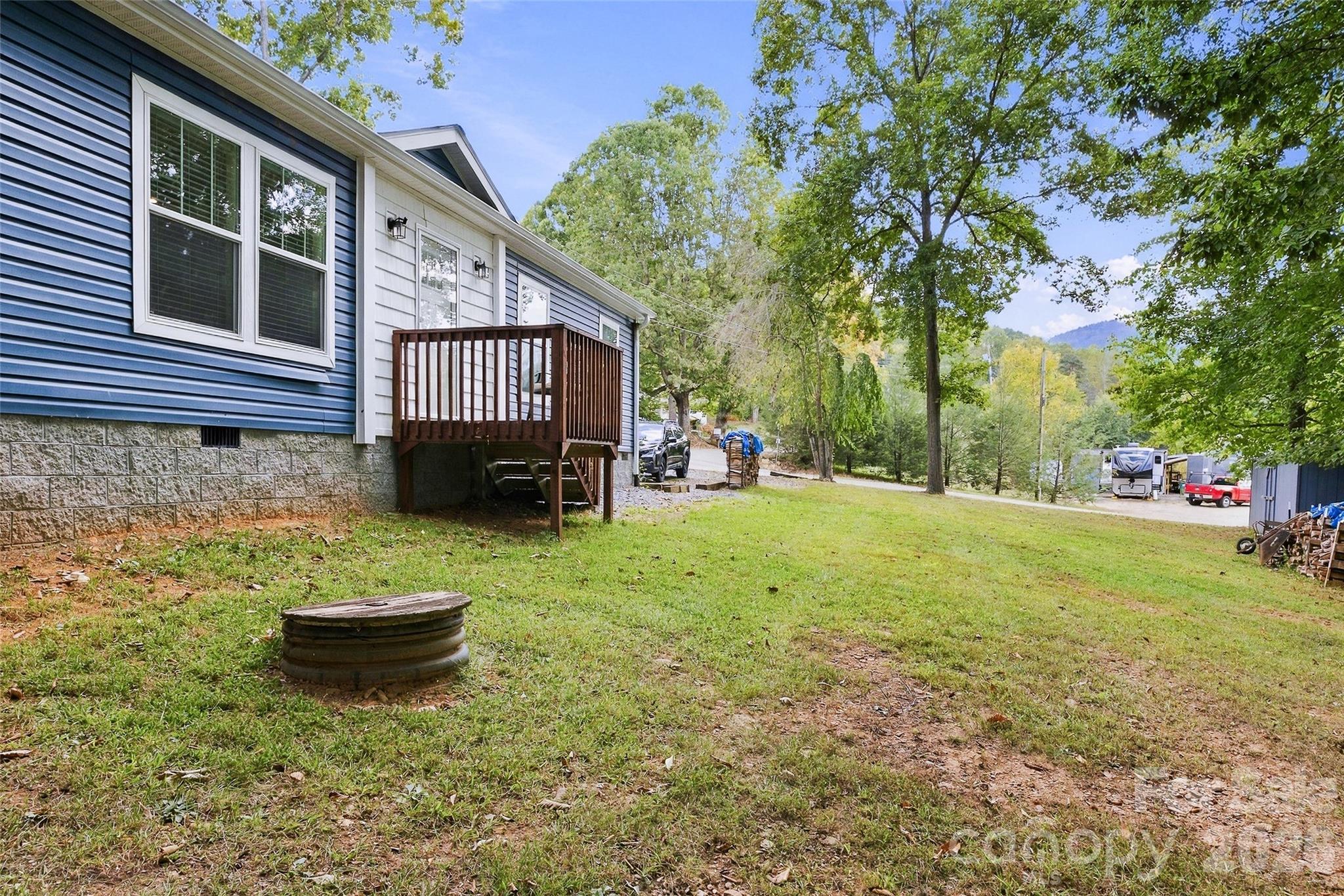 203 Beaverdam Loop Road