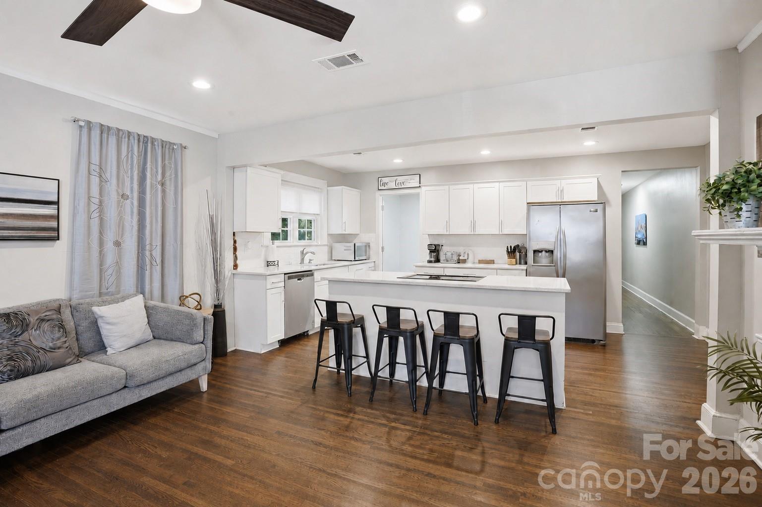 1411/1413 W 4th Street