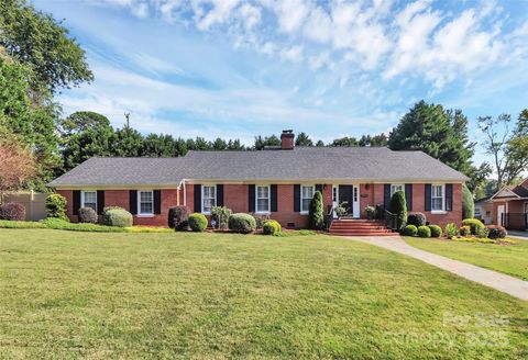 3816 Table Rock Road Charlotte NC 28226