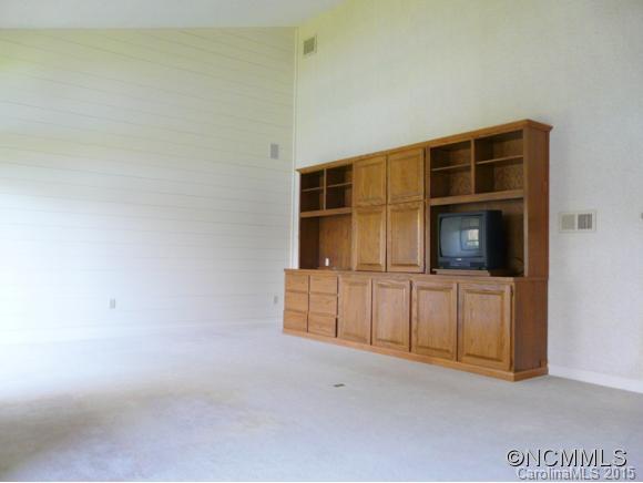 Lake Toxaway Estates - Residential