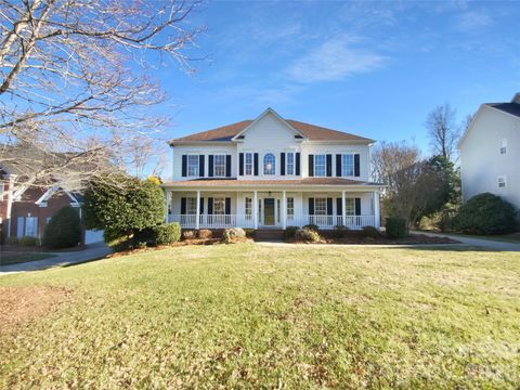 Photo of 7628 Windsor Forest Place, Harrisburg, NC 28075 (MLS # 4336760)