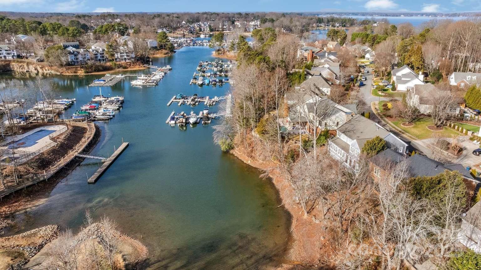 Captains Point - Residential