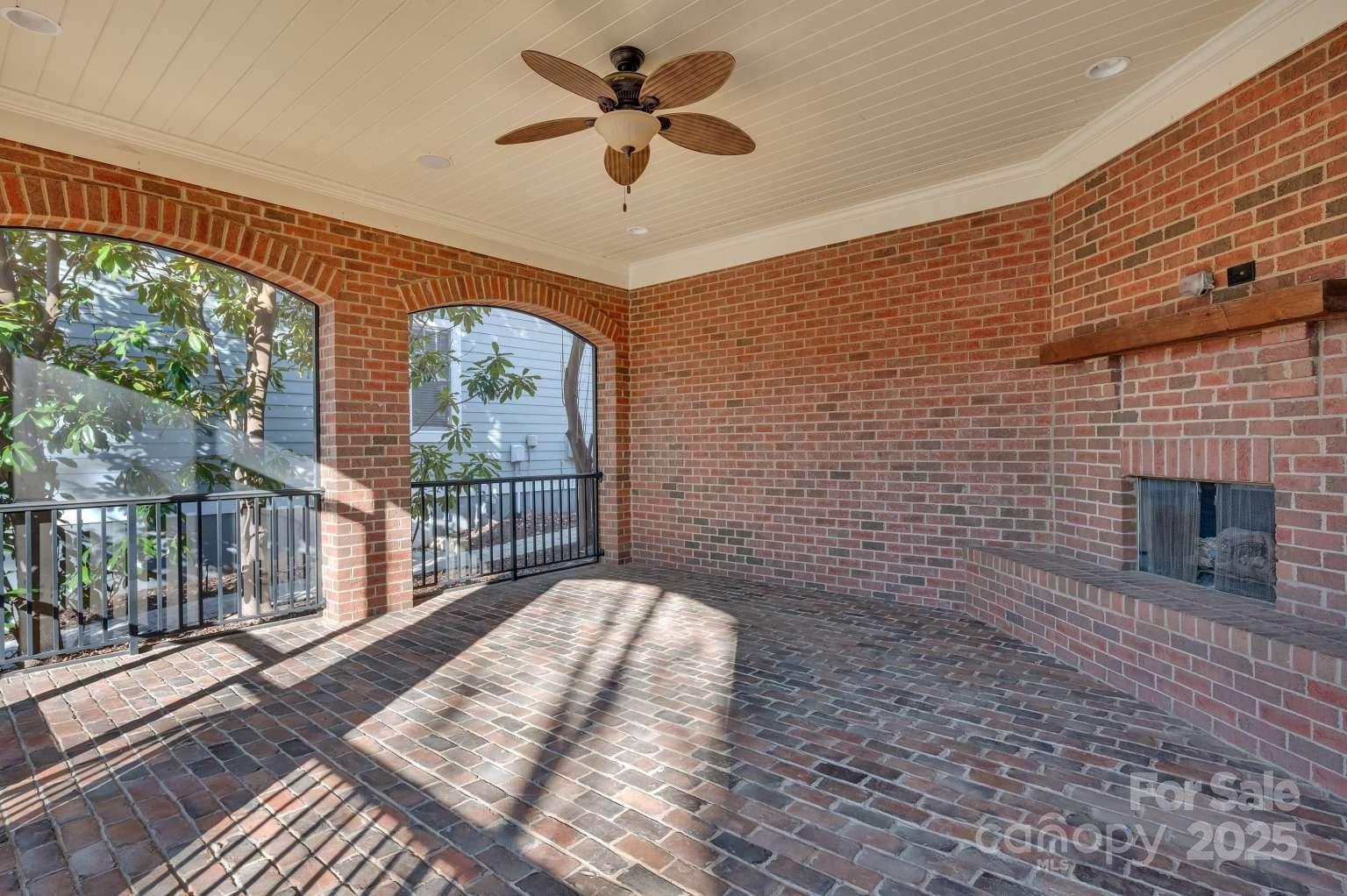 Captains Point - Residential