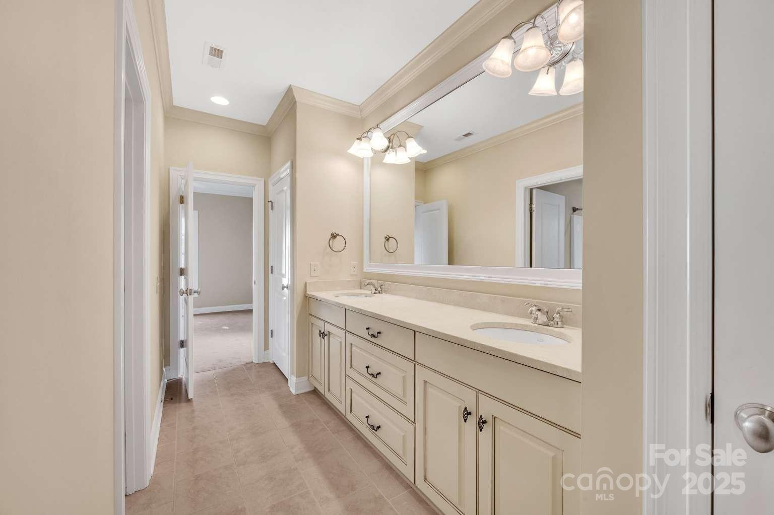 Captains Point - Residential