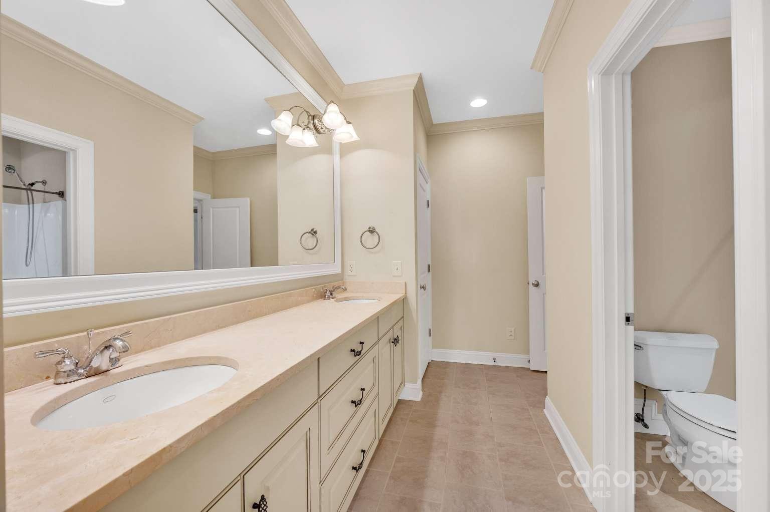 Captains Point - Residential