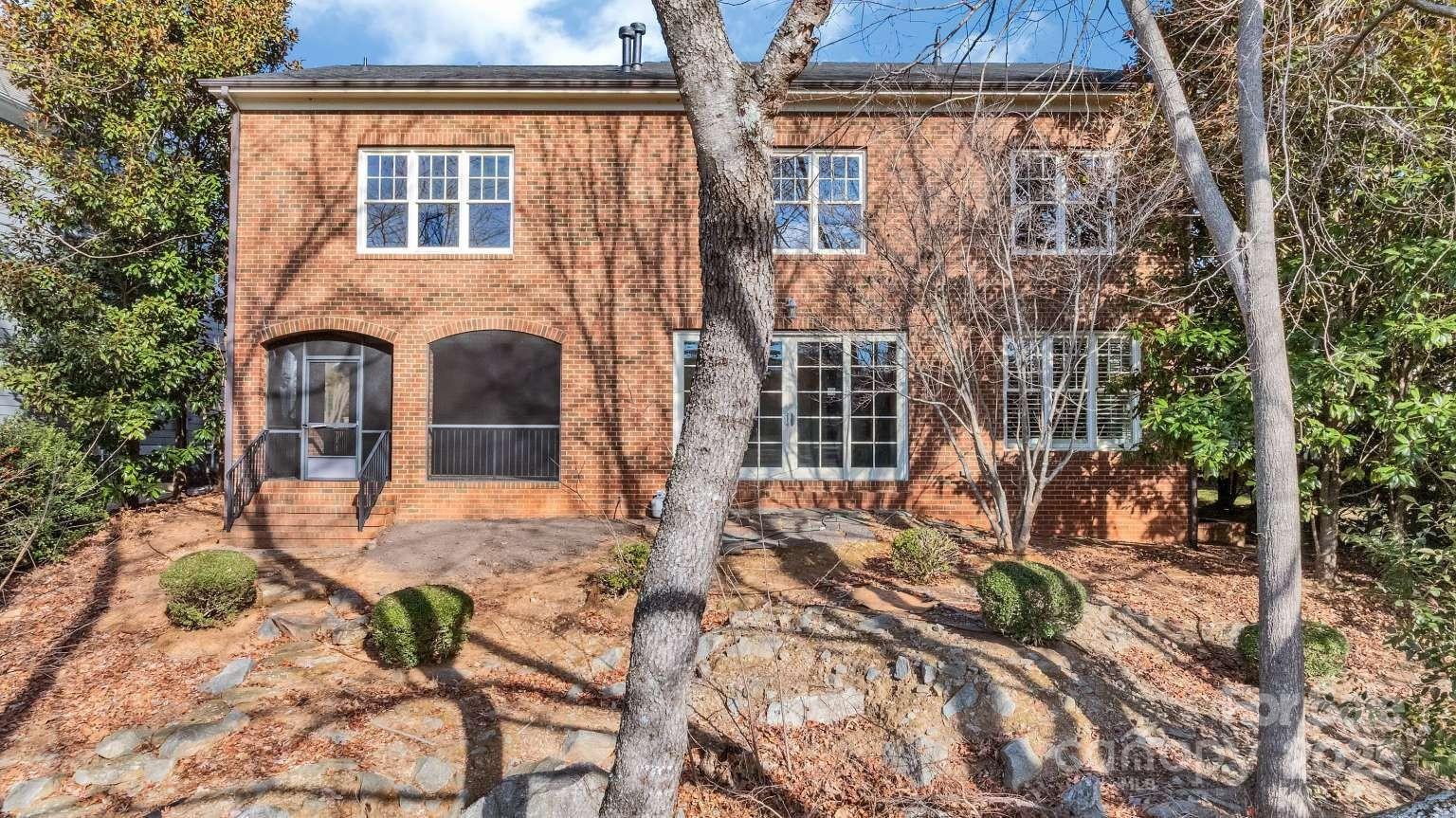 Captains Point - Residential