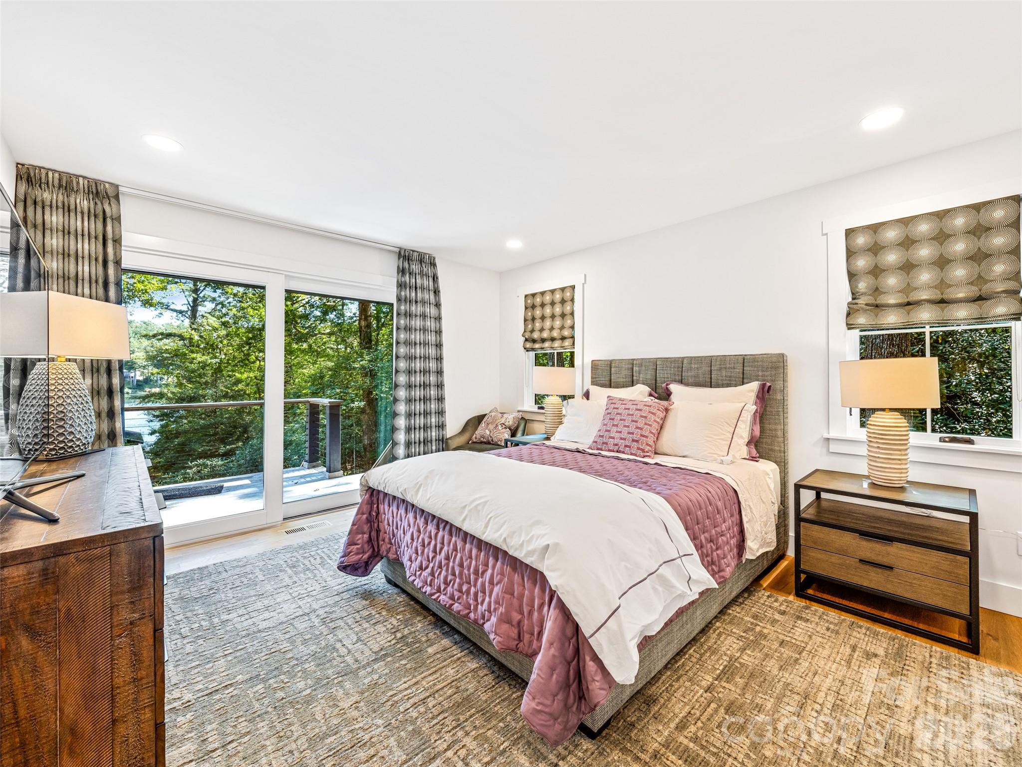 Lake Toxaway Estates - Residential