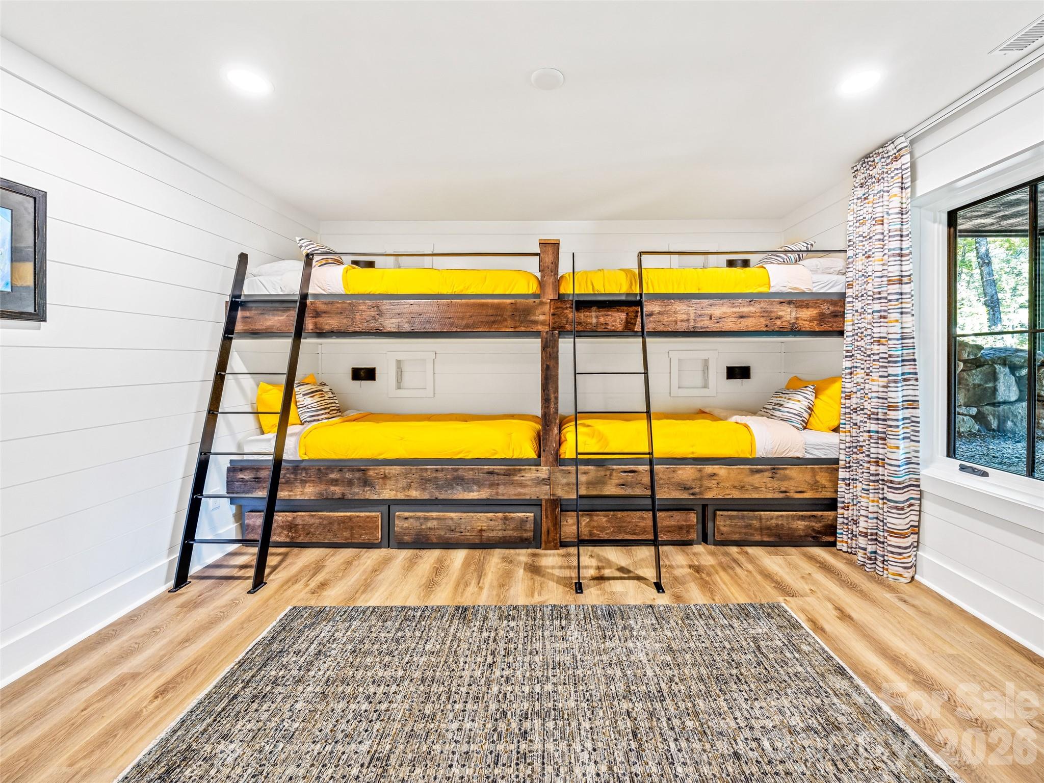 Lake Toxaway Estates - Residential