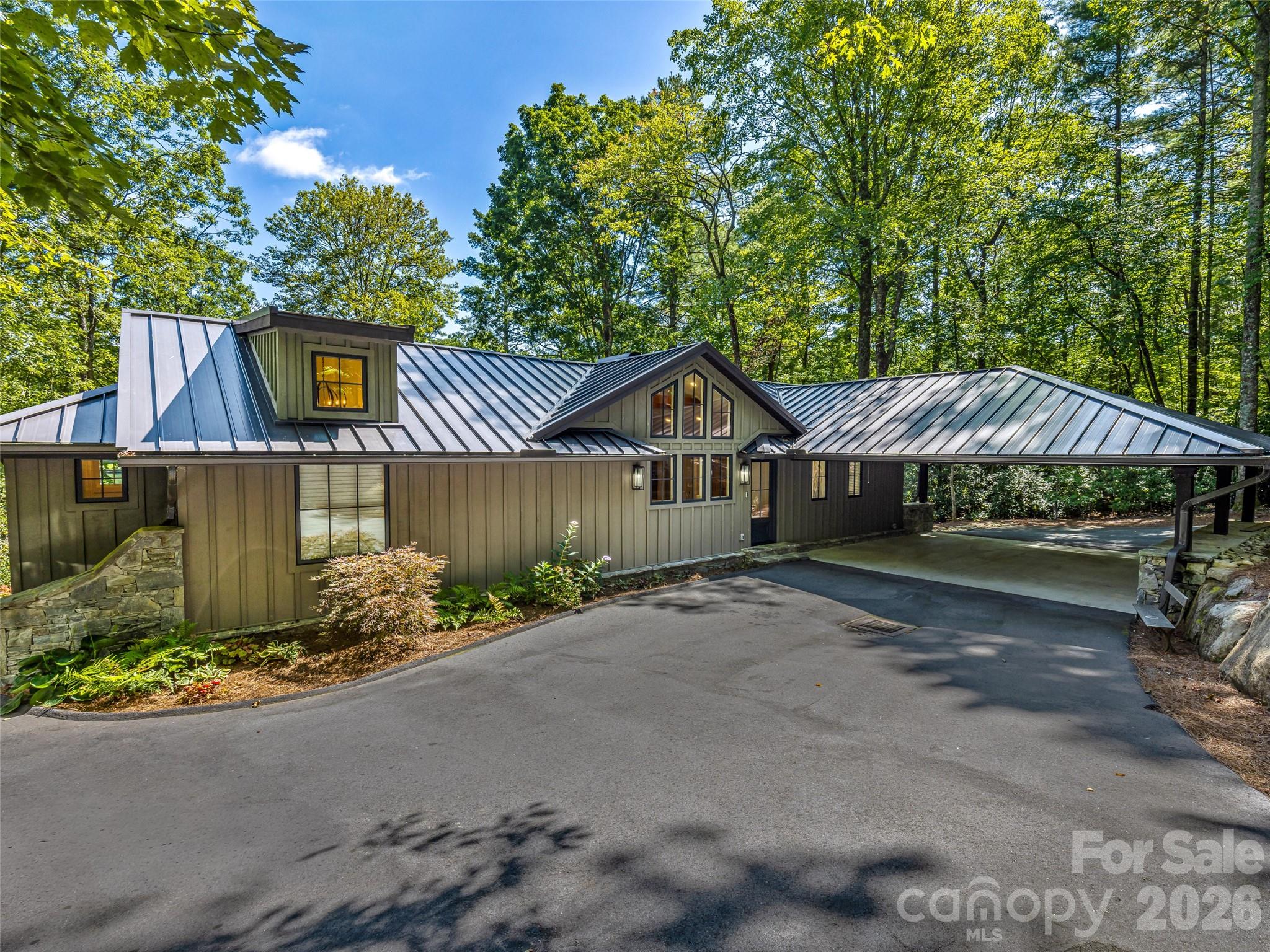 Lake Toxaway Estates - Residential