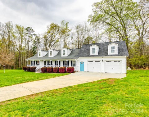 Photo for 214 Thornfield Lane