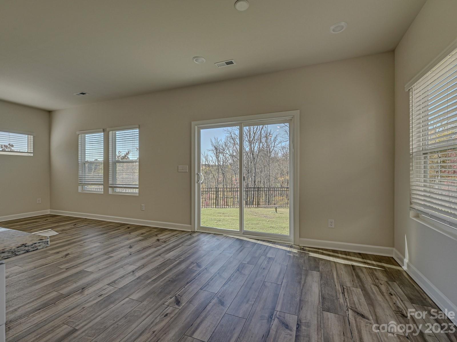 Anniston Chase - Residential