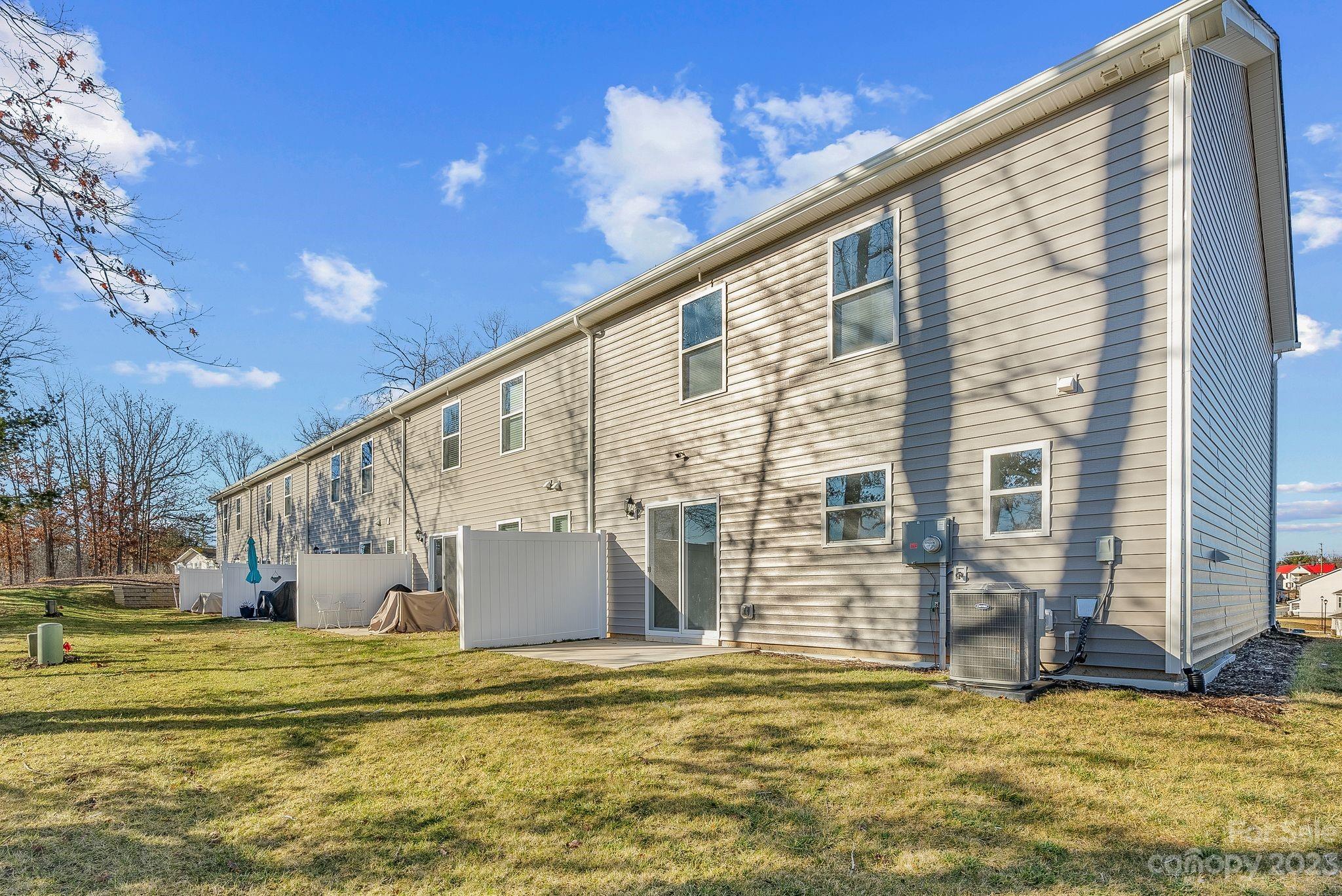 Northridge Commons - Residential