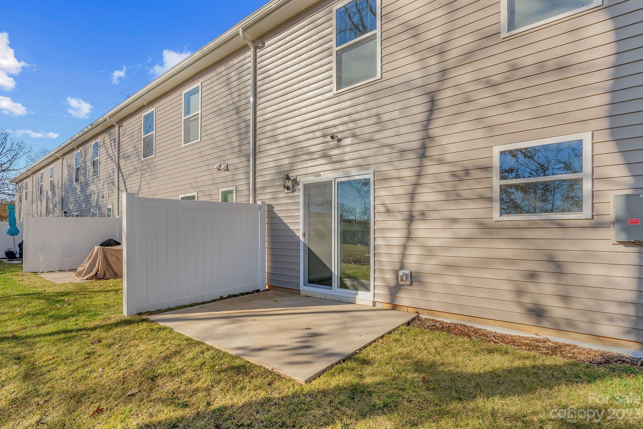 Northridge Commons - Residential