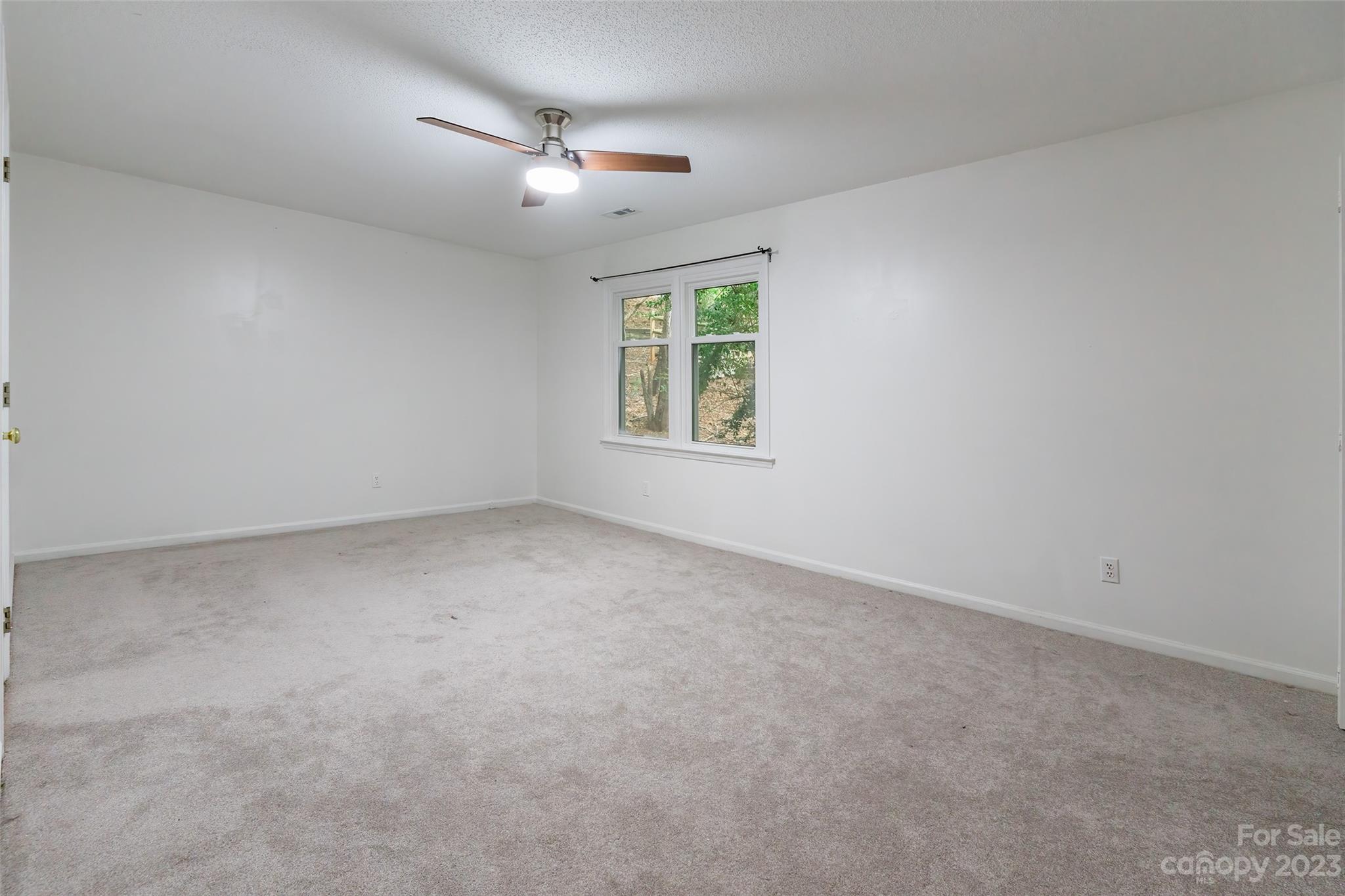 Tega Cay - Residential