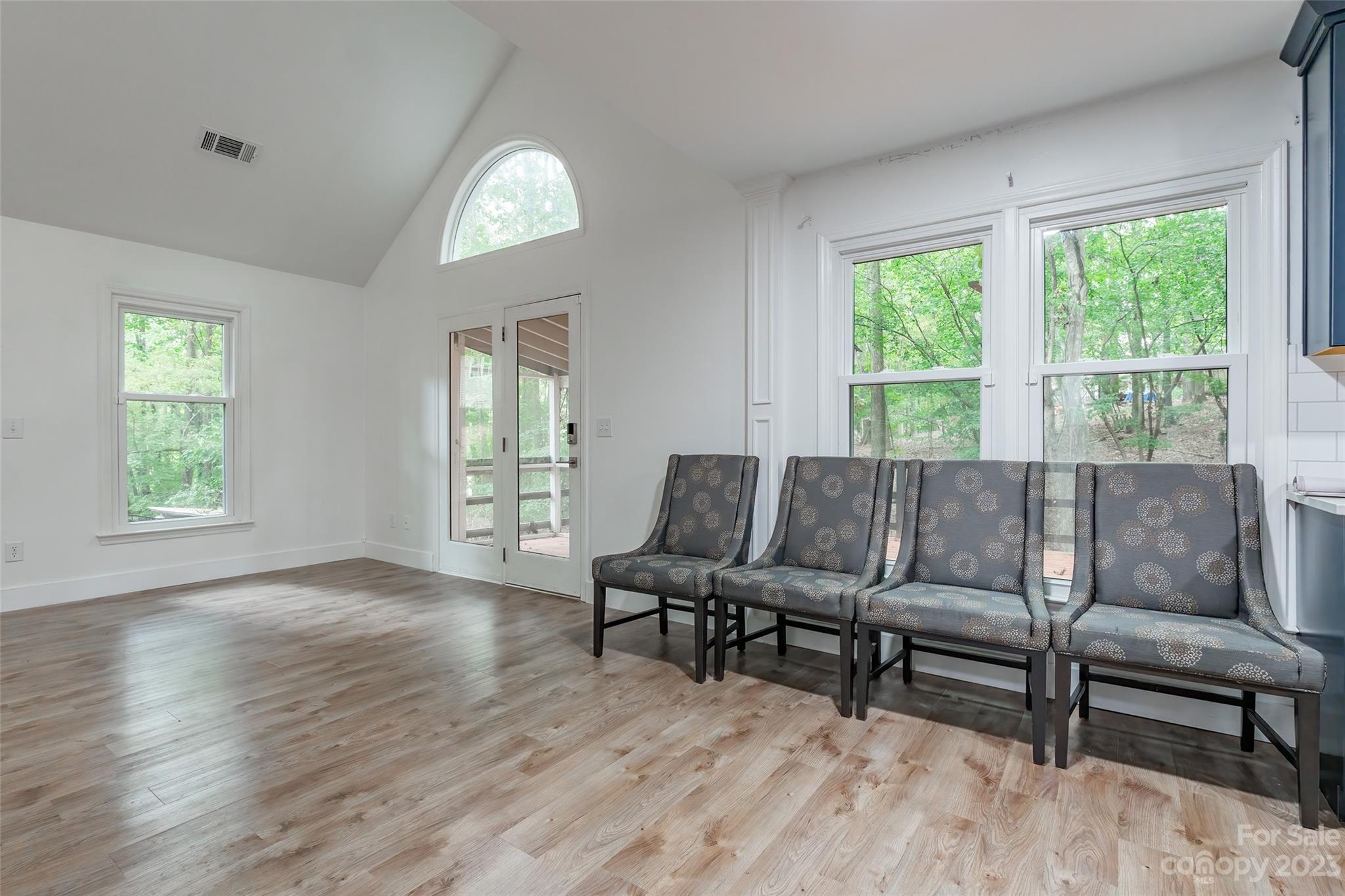 Tega Cay - Residential