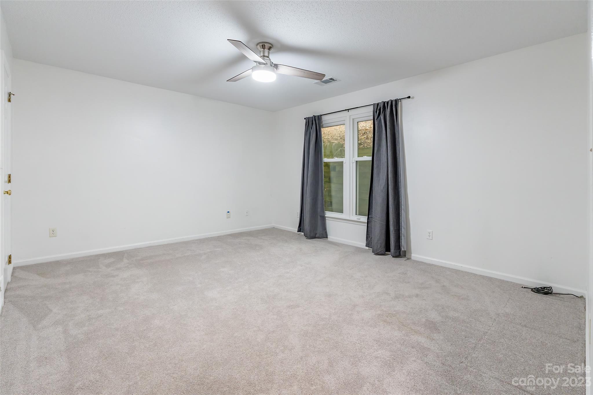 Tega Cay - Residential