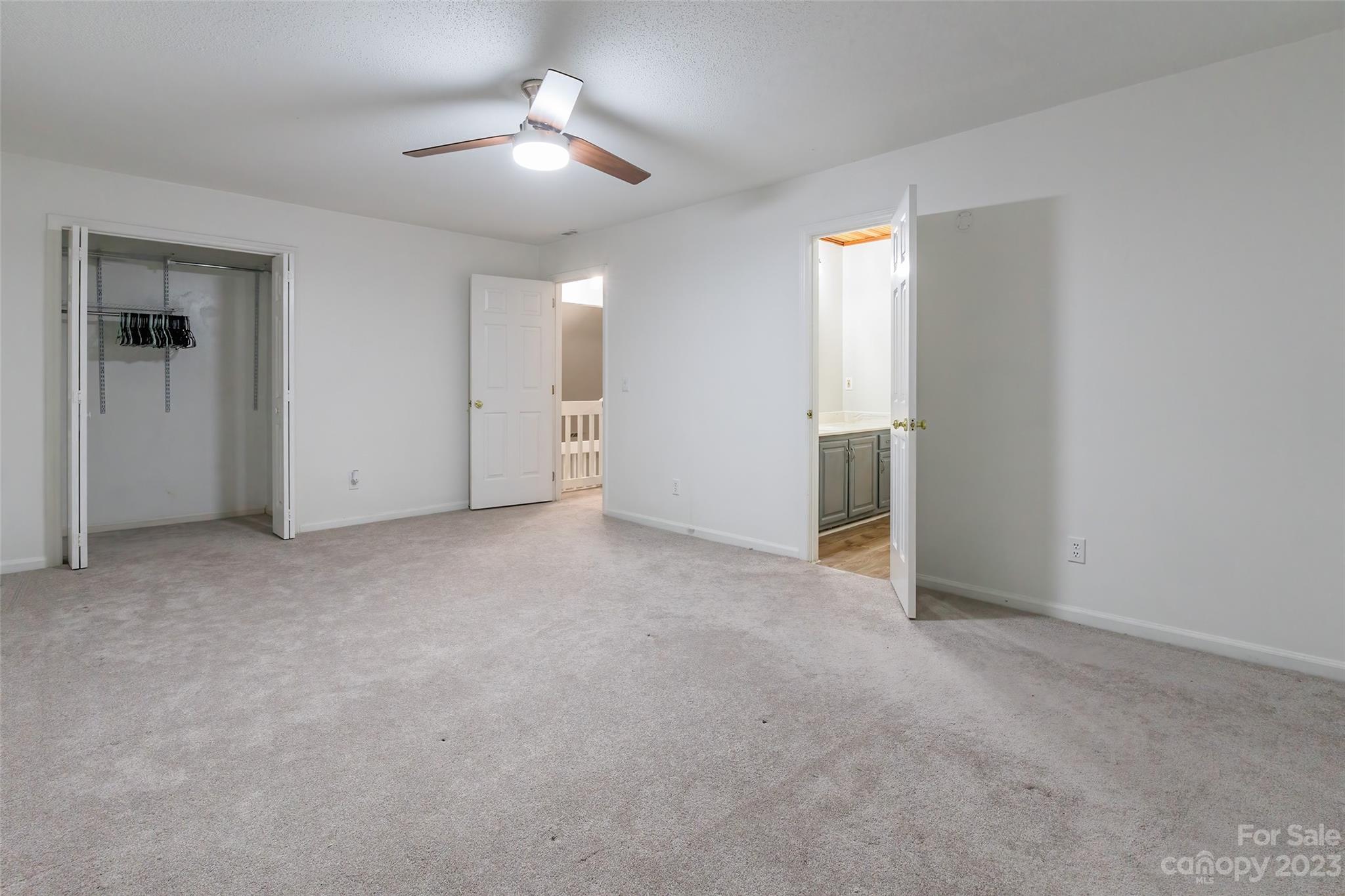 Tega Cay - Residential