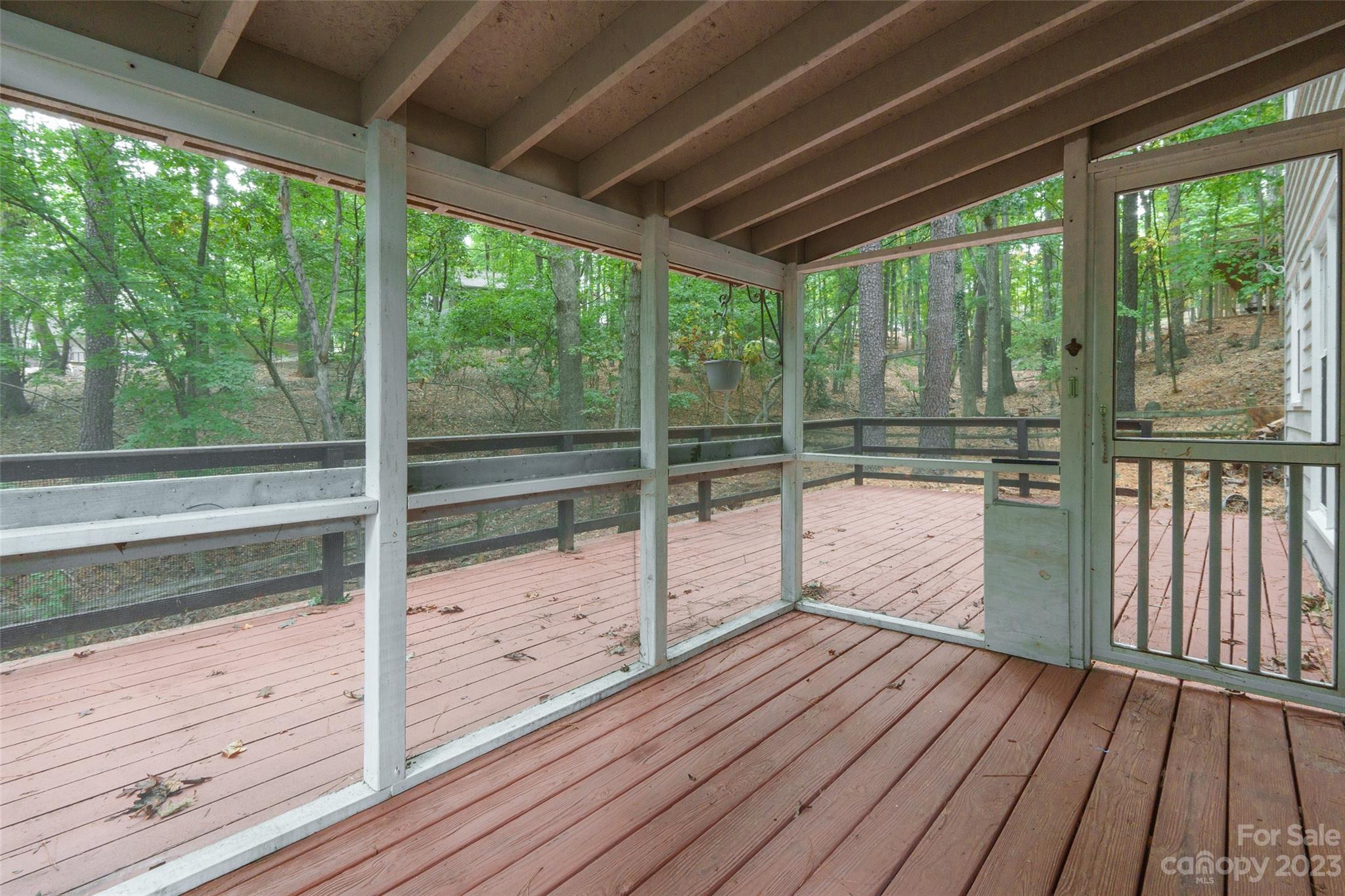 Tega Cay - Residential