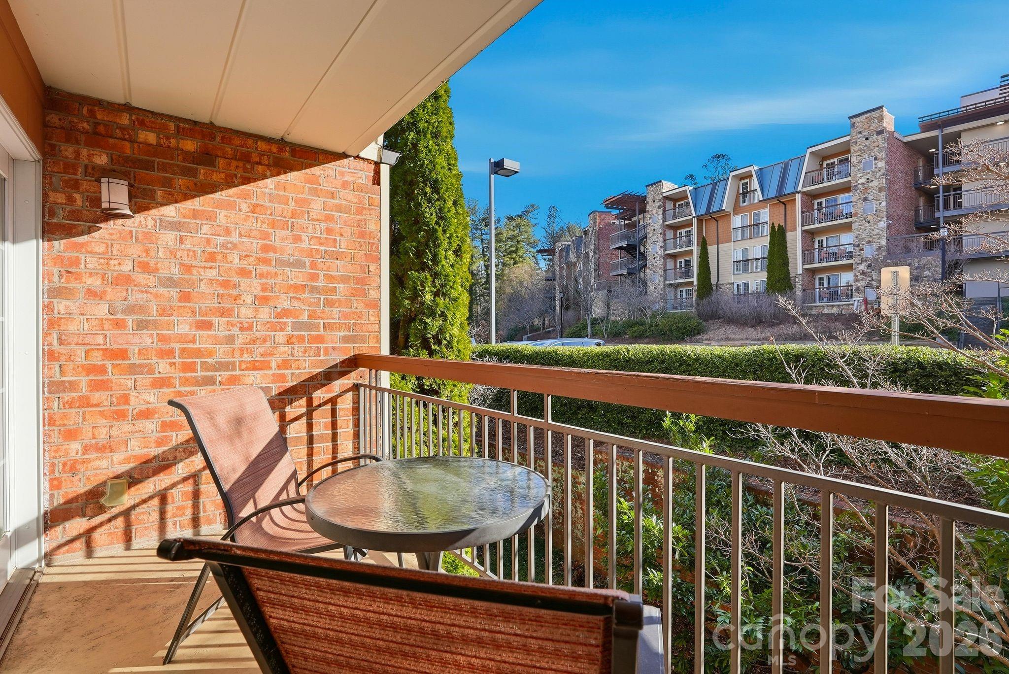 Residences At Biltmore - Residential