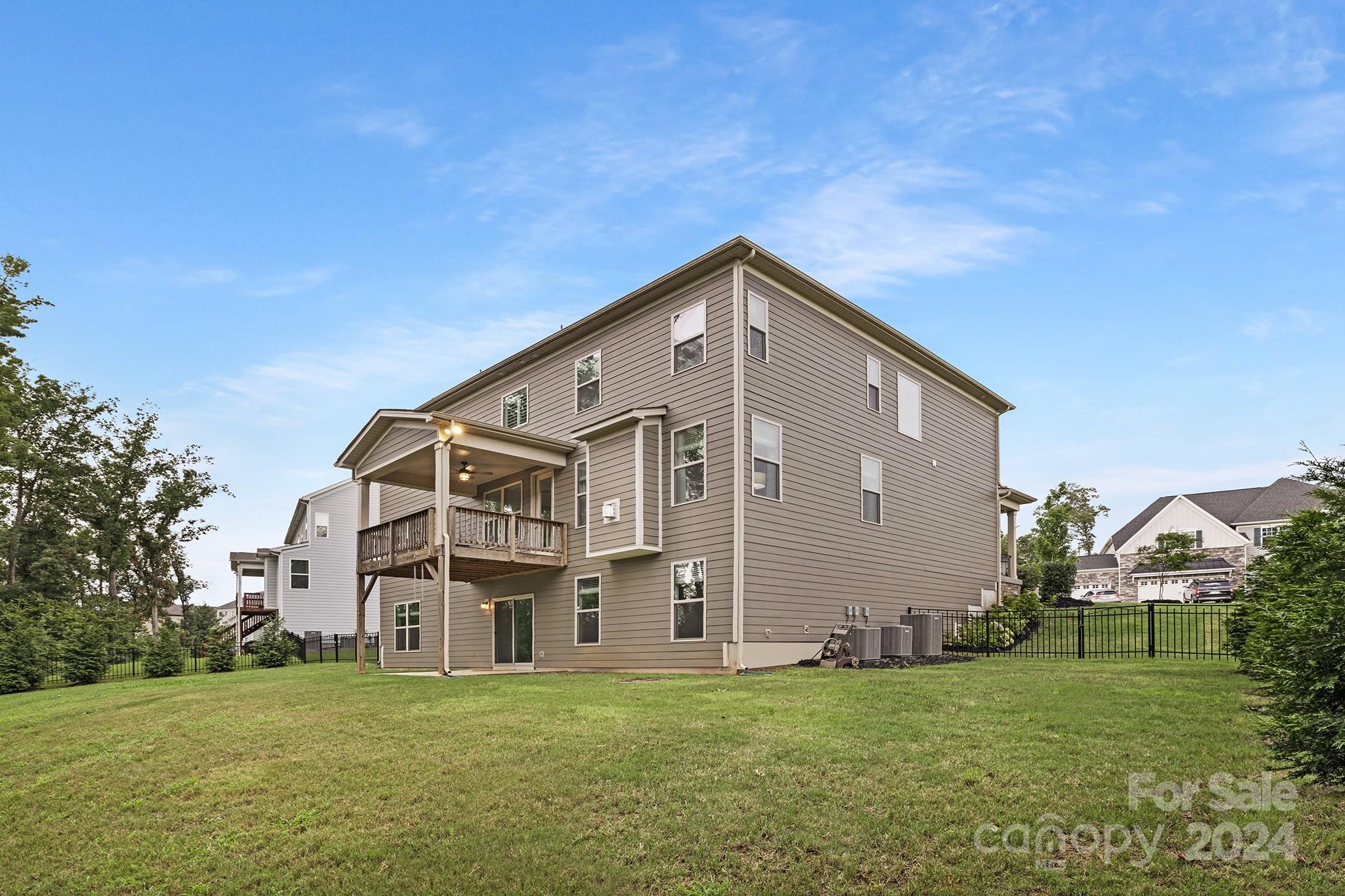 The Retreat at Rayfield - Residential