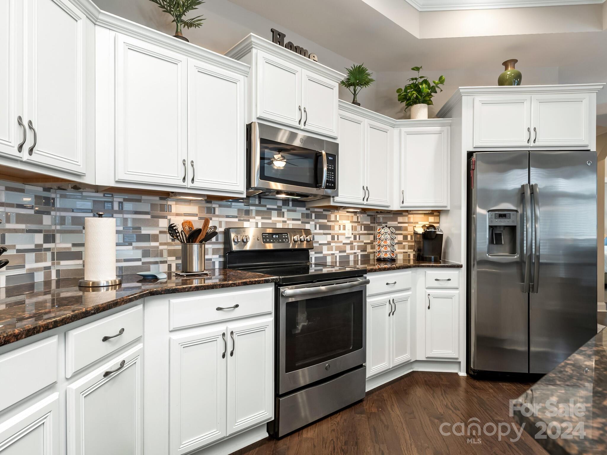 The Courtyards on Lake Norman - Residential
