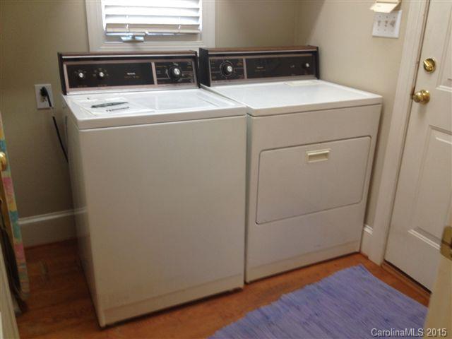 Queen Charlottes Court - Residential Lease