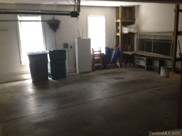 Queen Charlottes Court - Residential Lease