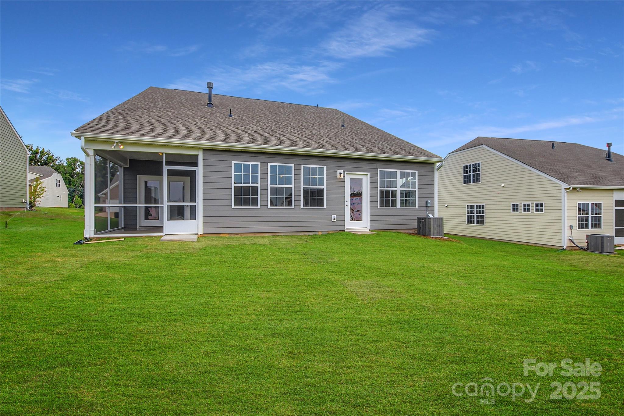 Roselyn - Residential