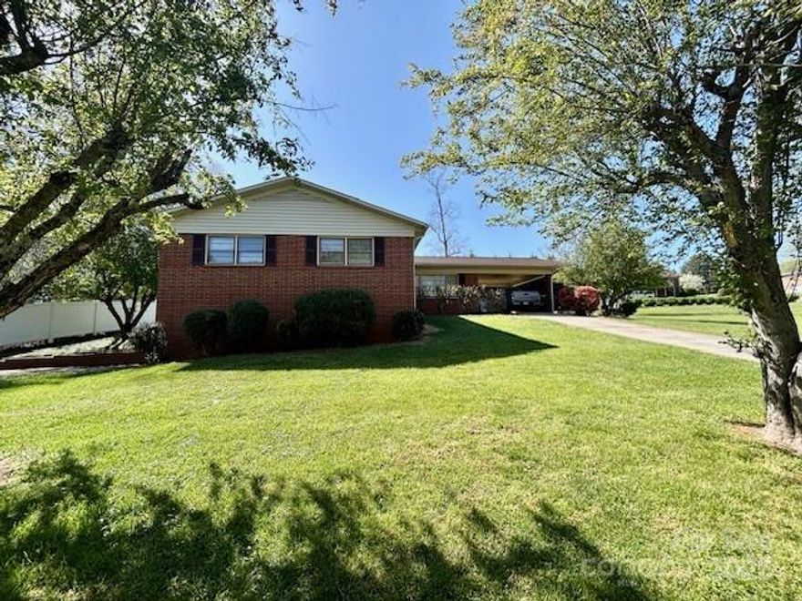 Lovely 3 bedroom, 1.5 bath home in the Hibriten Mountain area.  Located off of Hibriten Drive in the Prestwood Heights subdivision, this quaint home has an all-brick exterior with vinyl trim, along with a spacious carport.   The landscaping is mature, and the setting is in a very low traffic area of the subdivision.  The roof is only a few years old and should have many years of life remaining.  Inside the home you will find a working kitchen with a wall oven, cooktop, newer refrigerator as well as a new sink and butcher block countertops. This home features both a living room and a den.  Perfect for an additional living space!! There is a large patio off the den (which also features a brick fireplace).   The basement has a single garage door going out to a second driveway.  Perfect for a workshop or possible future living space?  With a super nice neighborhood, great location and a lovely home with some many fresh upgrades why look further?  Call today for an appointment!