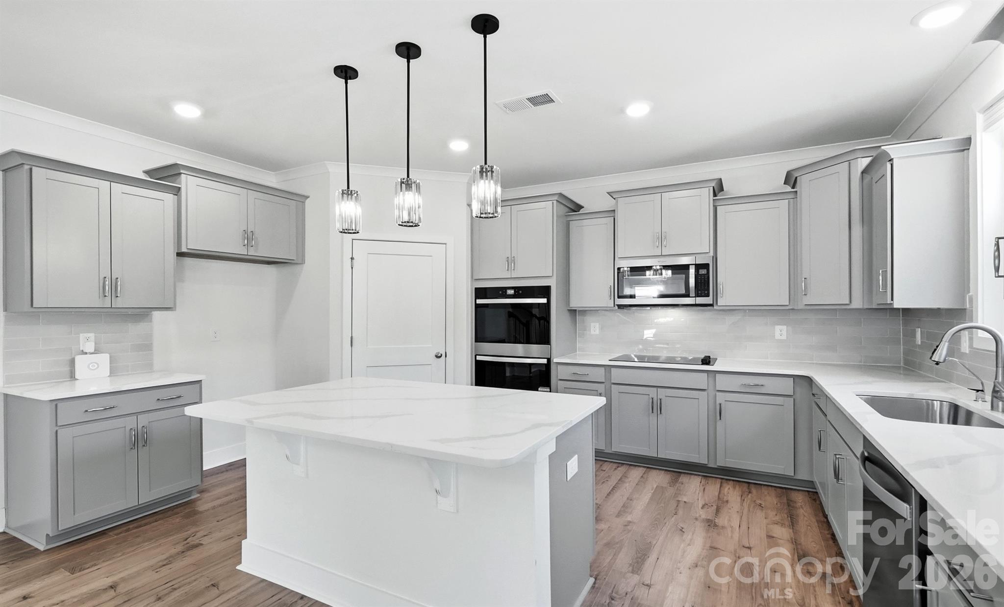 1060 Merganser Way
