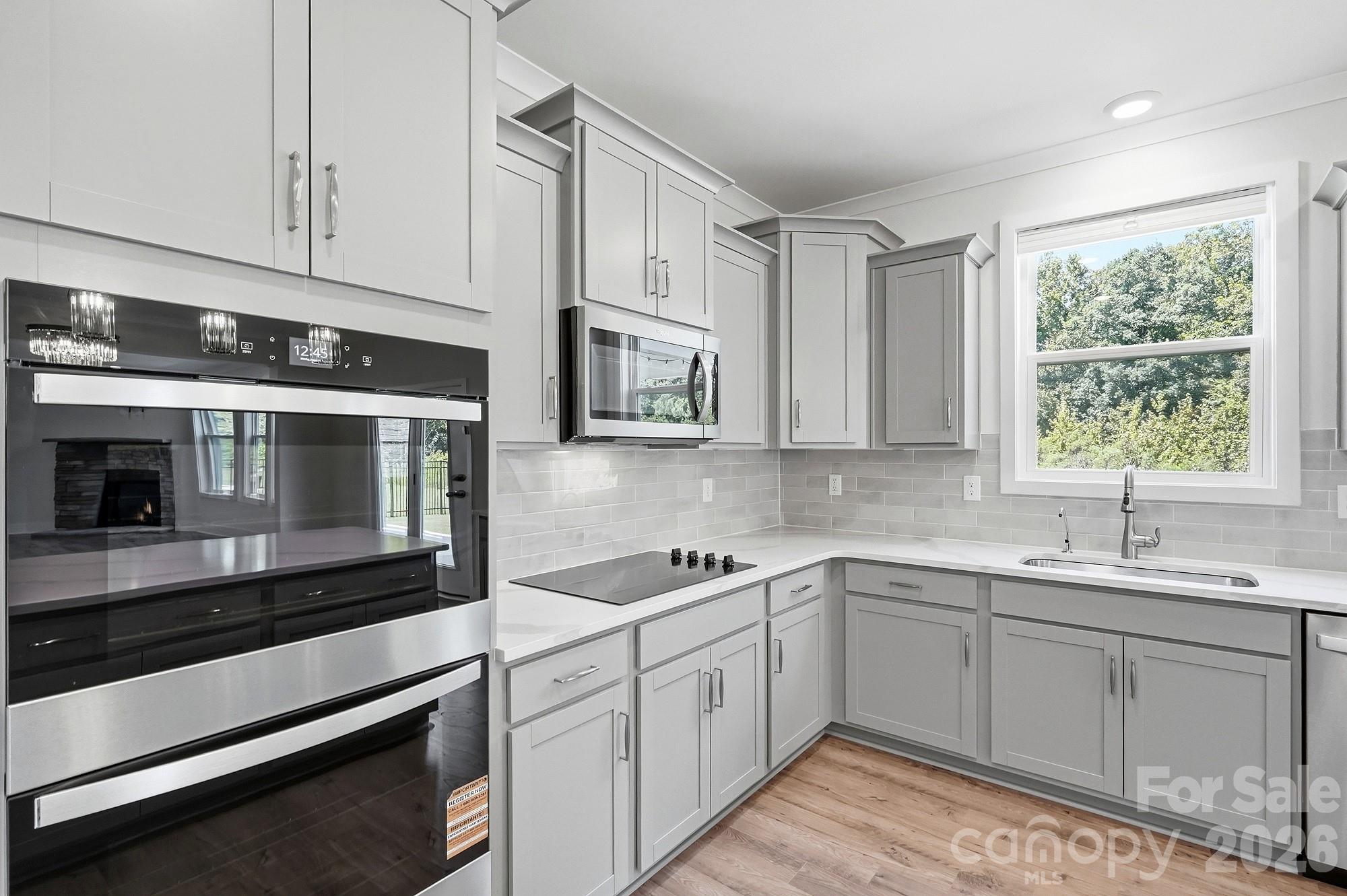 1060 Merganser Way