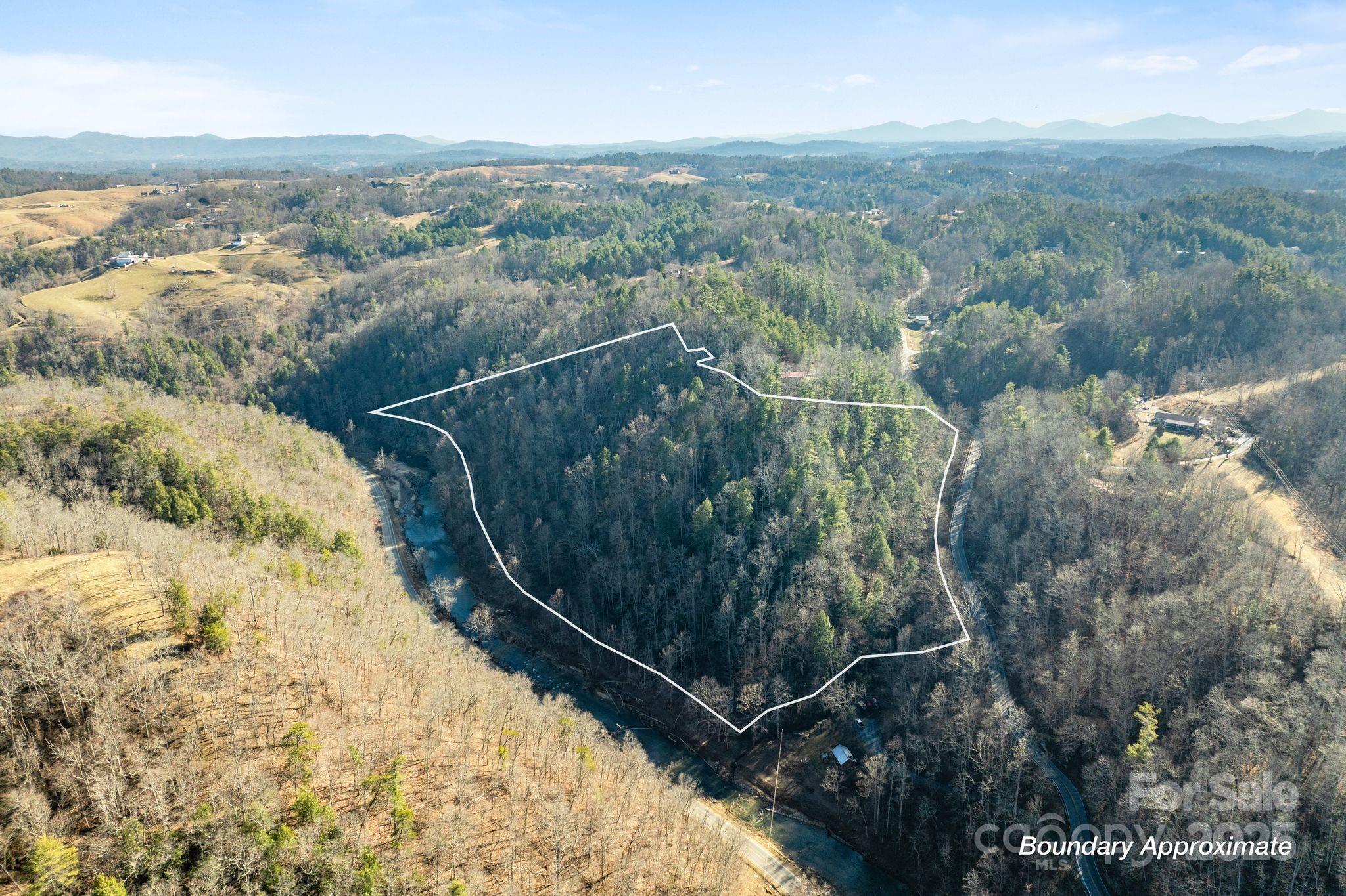 Ivy River Bluffs - Land