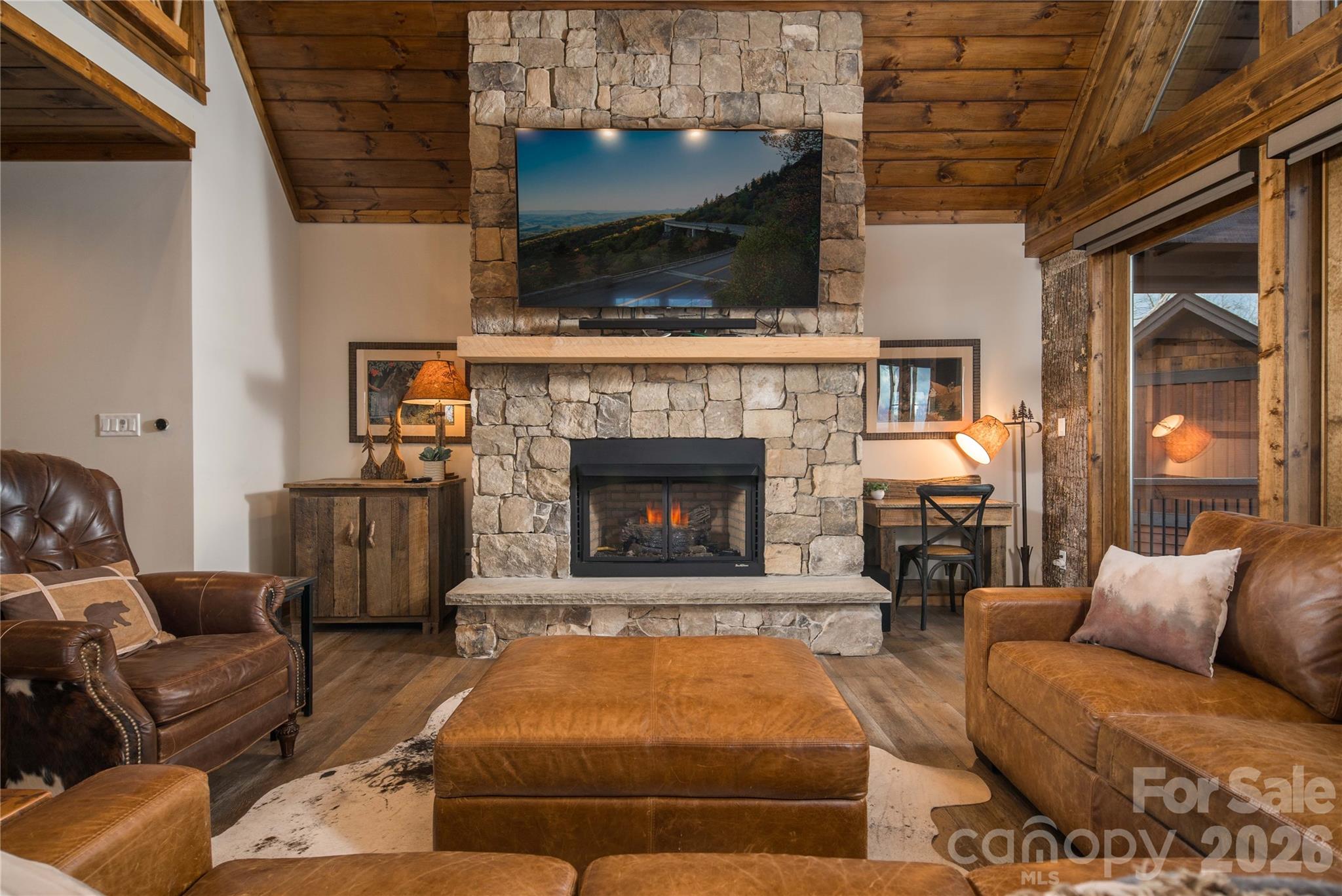 The Lodges at Eagles Nest - Residential