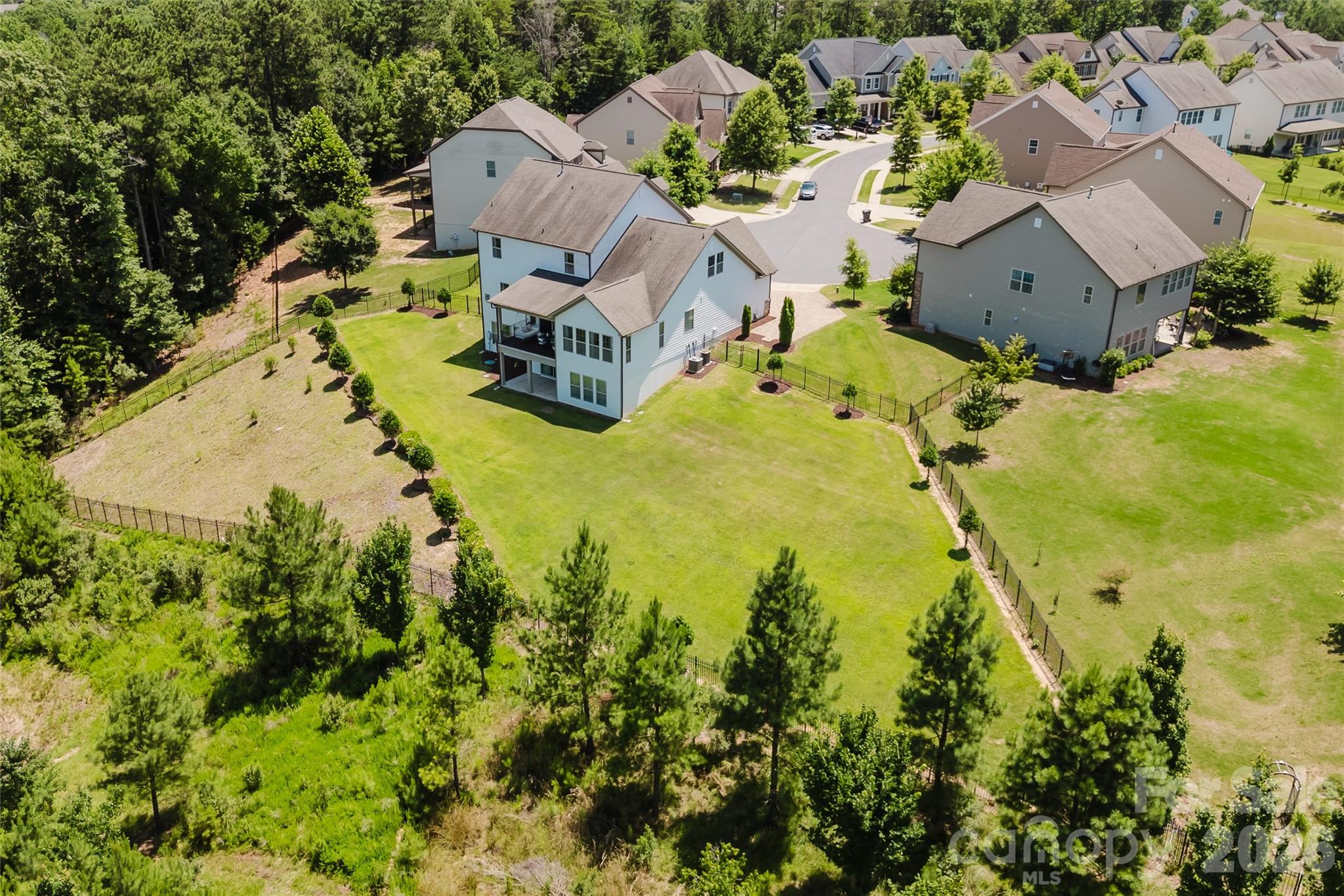 The Palisades - Residential