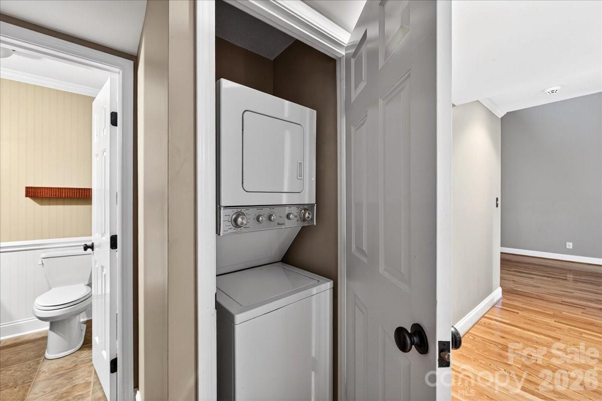 Candlewood Square - Residential