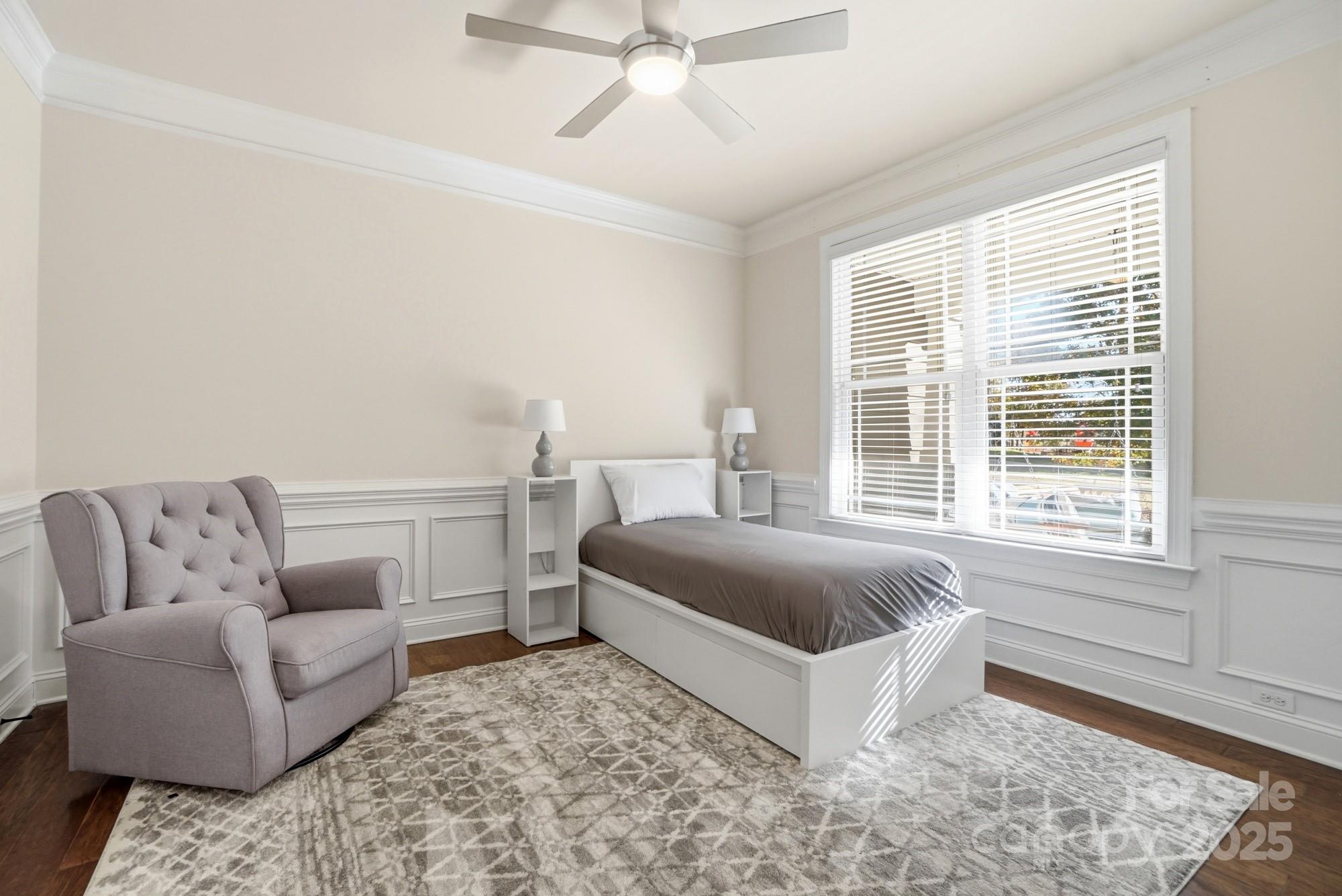 121 Skip Jack Point Court