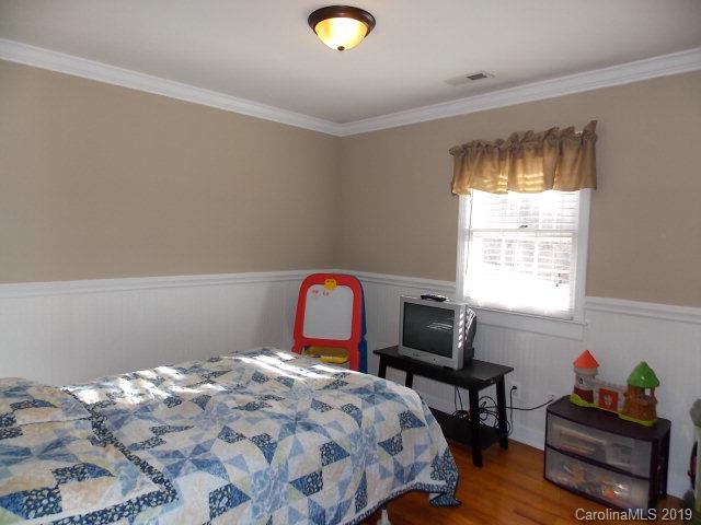 Forest Hills - Residential