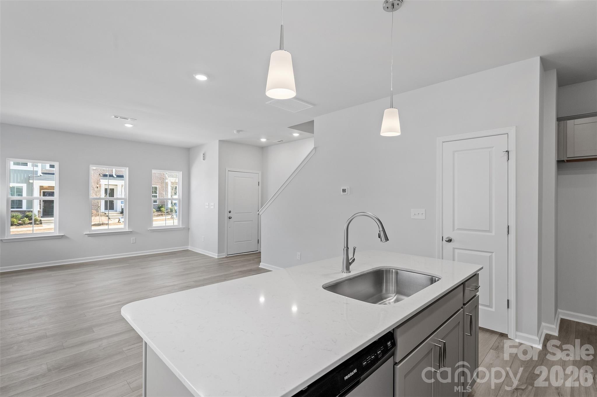 Sloan Station - Residential